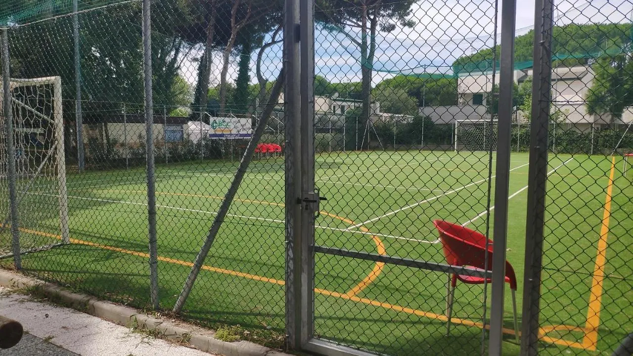 Marepineta Caravans Hotel Lido di Spina Italy